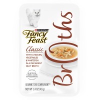 Fancy Feast Broths Classic Chicken, Vegetables & Whitefish in a Decadent Silky Broth 40g