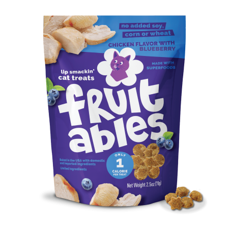Fruitables Crunchy Chicken Flavor with Blueberry Cat Treats 70g